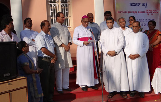 Mangalore Diocese homage to Delhi rape victim